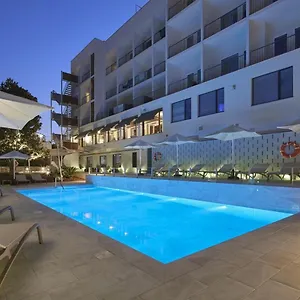 *** Hotel Nuria Spain